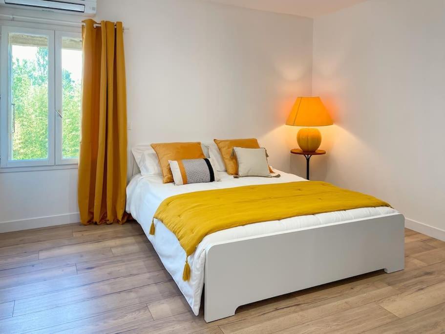 Appartement Dans Un Mas Provencal Алан Экстерьер фото