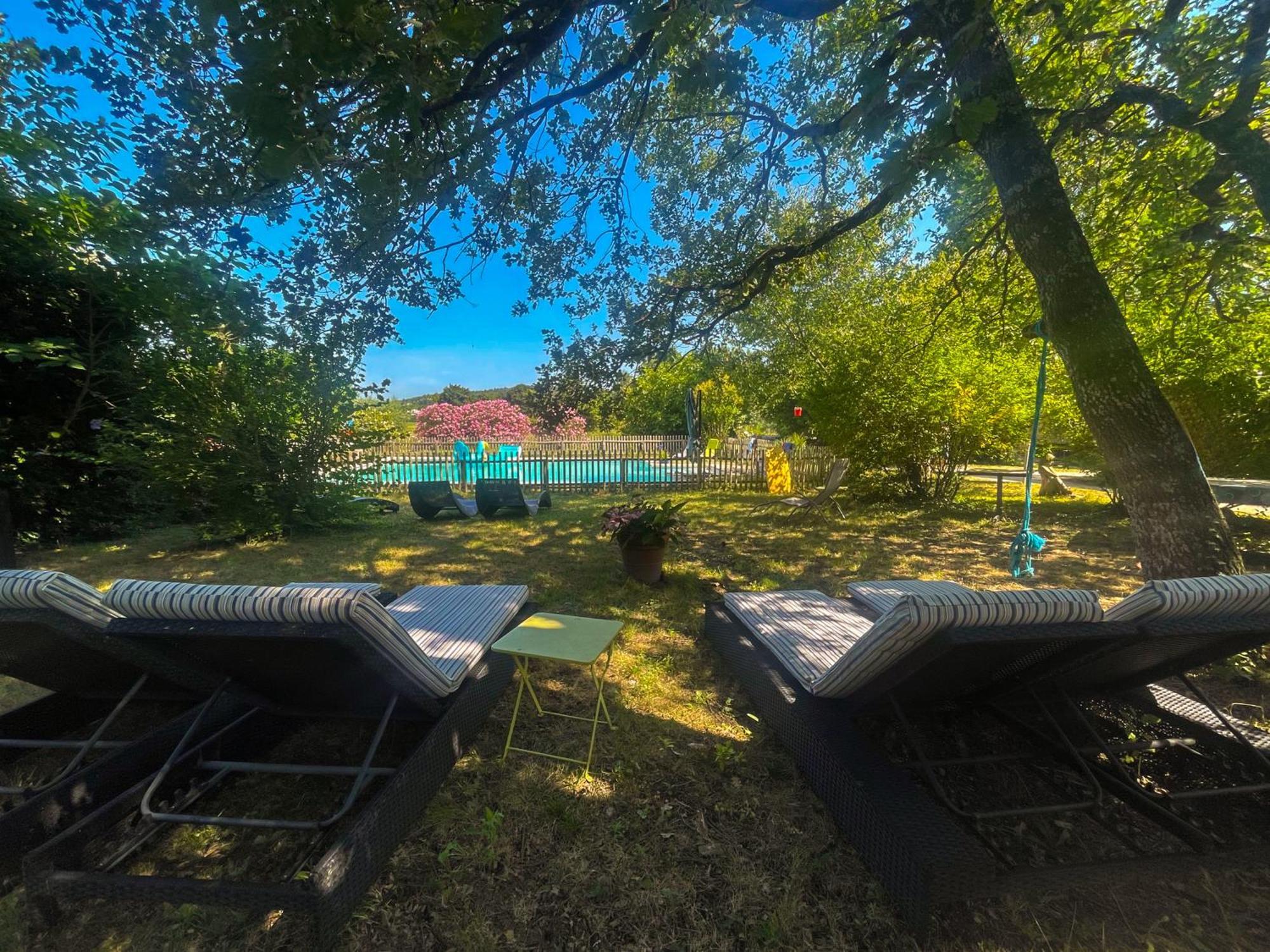 Appartement Dans Un Mas Provencal Алан Экстерьер фото